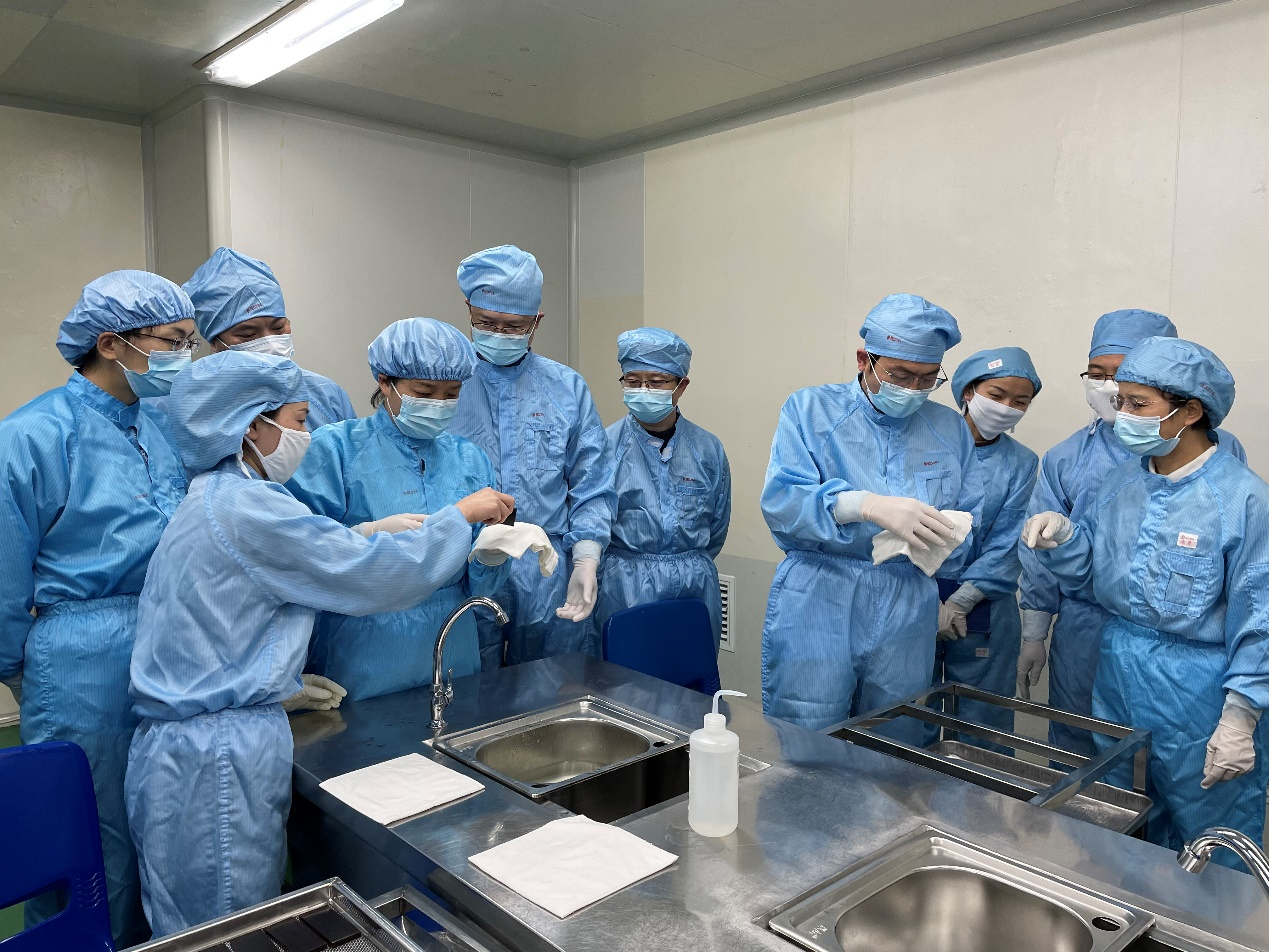 湖南省药品生产骨干检查员太阳成集团tyc9728长沙基地开展为期5天的驻企跟班培训